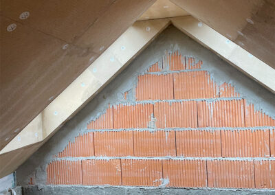 Baustellenansicht des zukünftigen Schlafzimmers, welches mit UdiClimate und UdiSun saniert wurde