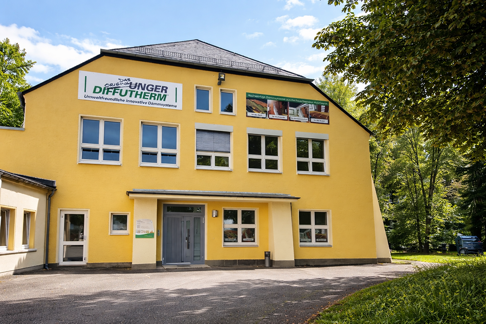 Hauptsitz UdiDämmsysteme Außenansicht des Geschäftsgebäudes von UdiDämmsysteme
