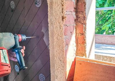 Montage der UdiIN RECO® SYSTEM Innendämmung mit Untergrundausgleich