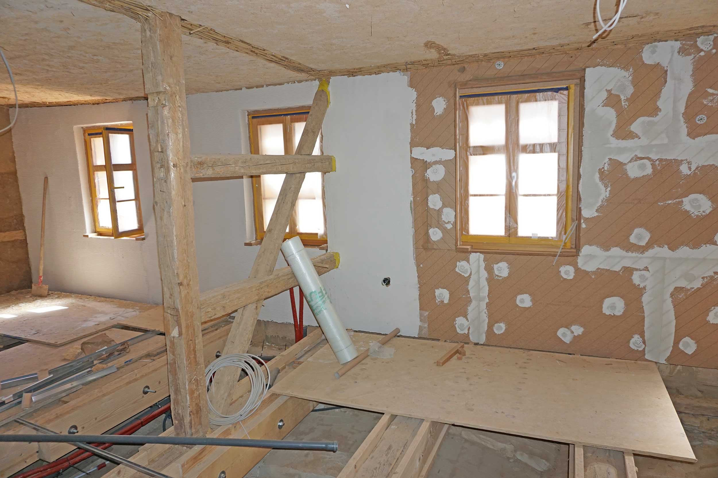 Hof-Kaiser-UdiINRECO2 UdiIN RECO Holzfaserdämmung teilweise mit UdiMultigrund verputzt
