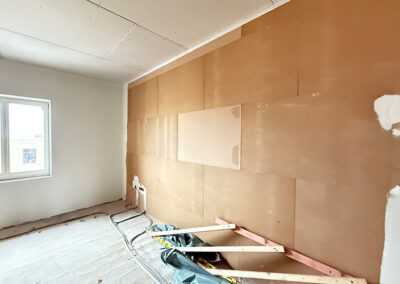 Innenansicht einer Wand, welche mit UdiIN2cm saniert wurde