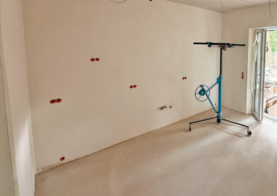 Küchenwände mit Innendämmung UdiIN RECO verkleidet und verputzt